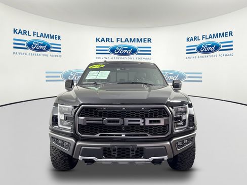 Certified 2018 Ford F150 Raptor w/ Equipment Group 802A Luxury image 6