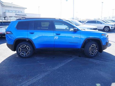 New 2026 Jeep Cherokee Limited image 21