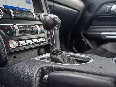 Used 2022 Ford Mustang Premium image 25