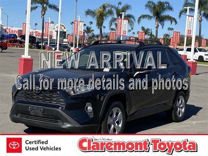 Used 2019 Toyota RAV4 XLE w/ Convenience Package