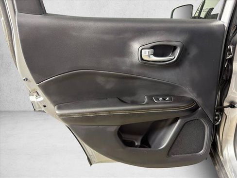 Used 2021 Jeep Compass Latitude FWD image 21