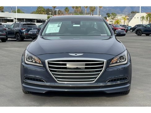 Used 2015 Hyundai Genesis 3.8 w/ Option Group 03 image 10