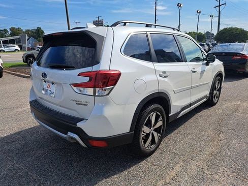 Used 2020 Subaru Forester Touring AWD/4WD image 6
