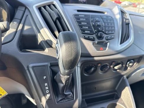 Used 2017 Ford Transit 350 XLT RWD image 30