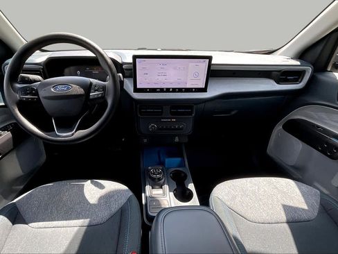 Used 2025 Ford Maverick XLT w/ Equipment Group 302A AWD/4WD image 29