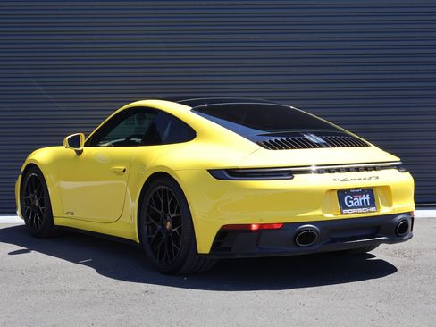 Used 2022 Porsche 911 Carrera 4 GTS AWD/4WD image 3