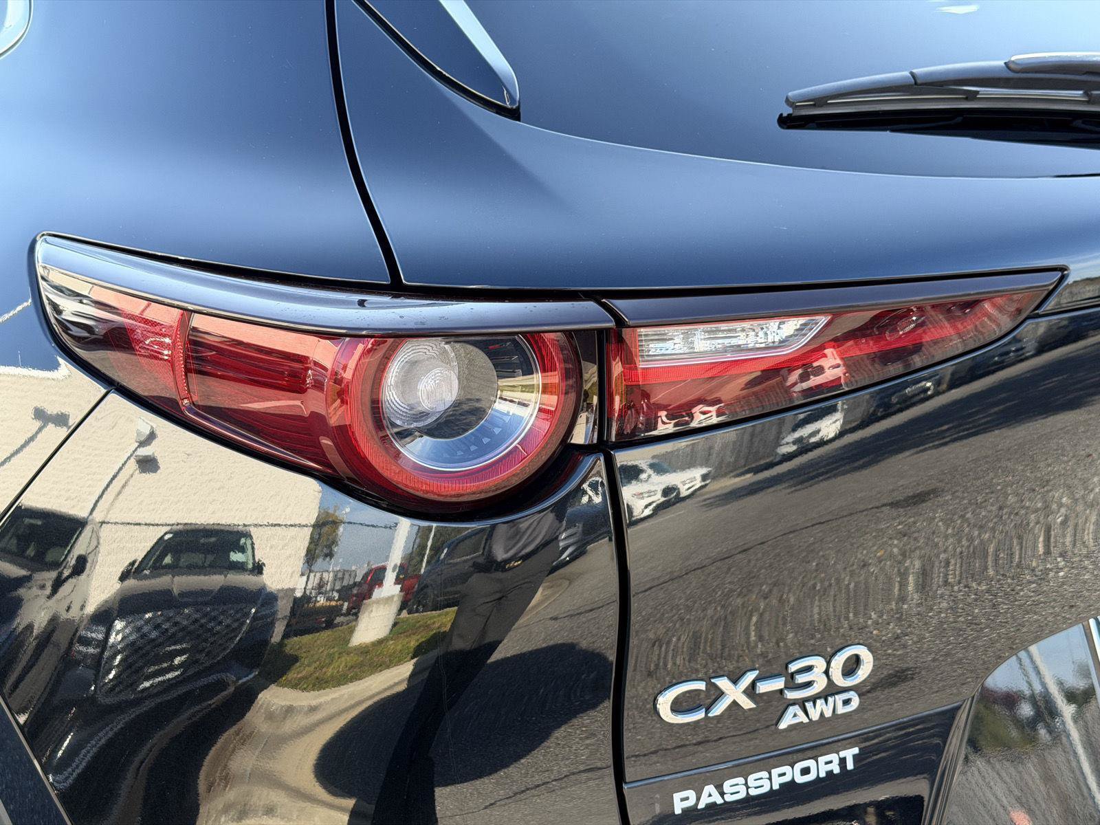 Used 2021 MAZDA CX-30 AWD 2.5 S w/ Select Package image 9