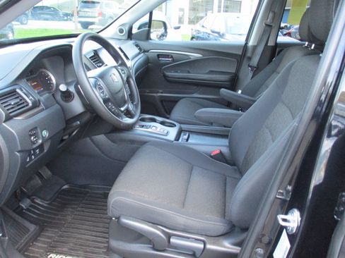 Certified 2023 Honda Ridgeline Sport image 11