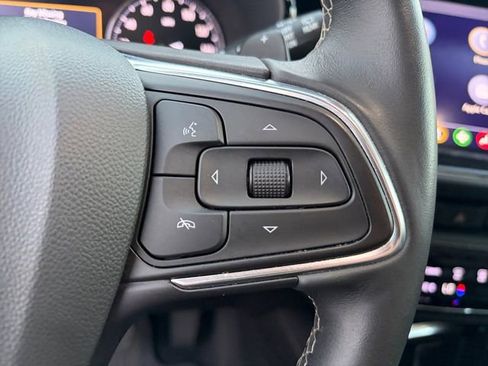 Used 2021 Buick Envision Essence w/ Sport Touring Package image 8