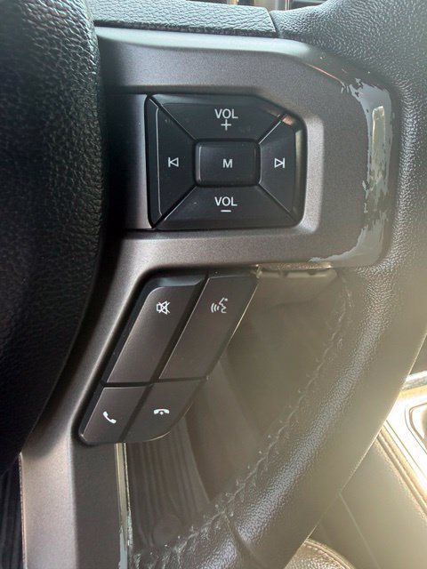 Used 2018 Ford Expedition XLT w/ Equipment Group 202A AWD/4WD image 20
