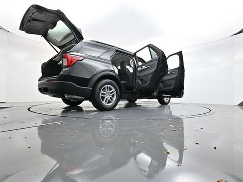 New 2025 Ford Explorer Active image 40