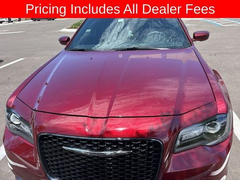 Used 2019 Chrysler 300 S RWD image 2