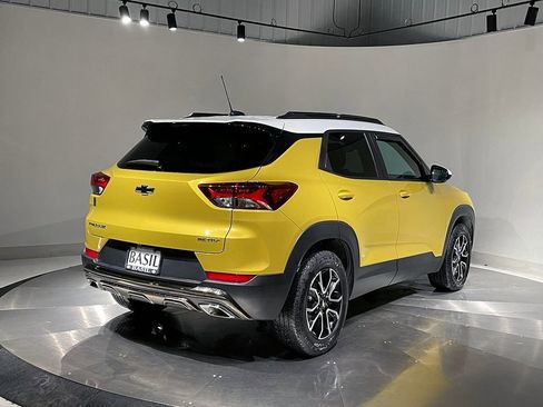 Used 2023 Chevrolet TrailBlazer ACTIV w/ Sun and Liftgate Package image 11