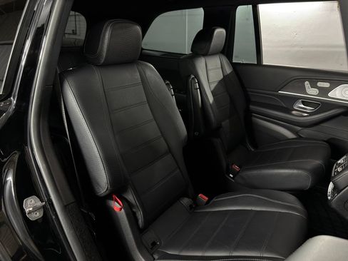 Used 2020 Mercedes-Benz GLS 580 4MATIC image 24