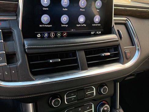 Used 2021 Chevrolet Suburban Premier w/ Premium Package image 5