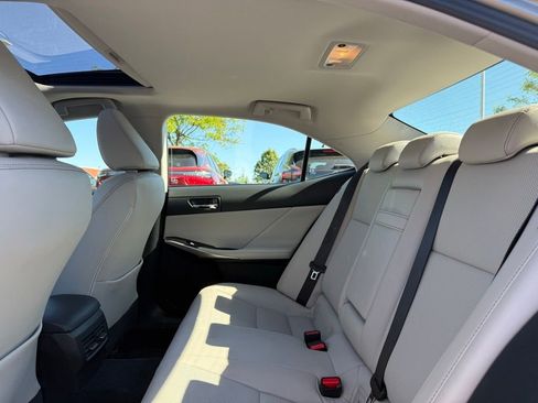 Used 2014 Lexus IS 250 AWD w/ Premium Package image 15