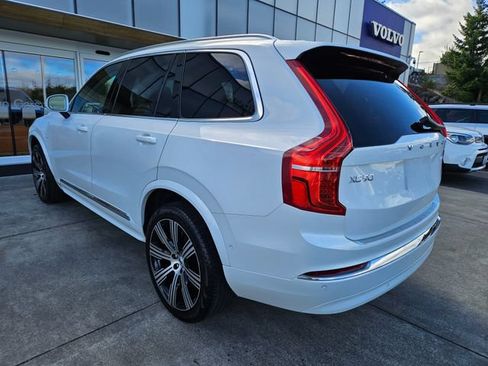 Used 2025 Volvo XC90 T8 Plus w/ Protection Package Premier AWD/4WD image 7
