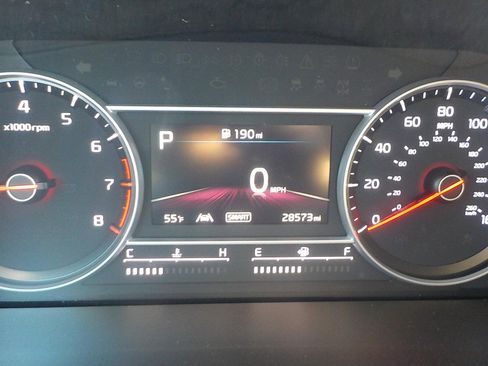 Used 2021 Kia Sorento EX w/ EX AWD X-Line Package image 23