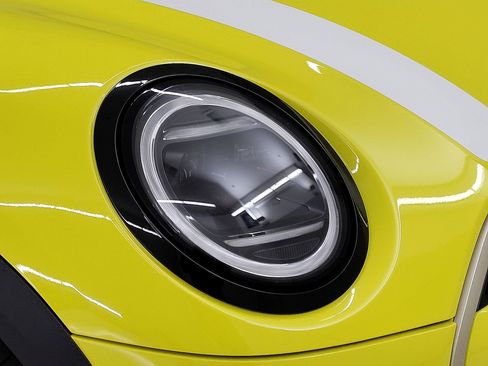 New 2026 MINI Cooper S image 3