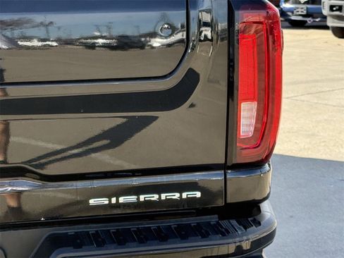 Used 2022 GMC Sierra 2500 Denali image 7