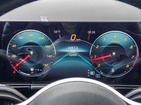 Certified 2021 Mercedes-Benz GLA 250 image 24