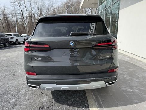 Used 2025 BMW X5 xDrive40i w/ Climate Comfort Package image 7