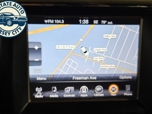 Used 2017 Jeep Grand Cherokee Overland AWD/4WD image 15