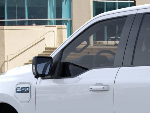 New 2025 Ford F150 Lightning Flash image 20