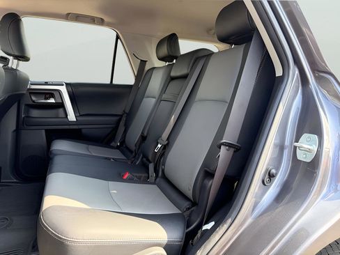 Used 2021 Toyota 4Runner SR5 Premium w/ Moonroof Package image 28