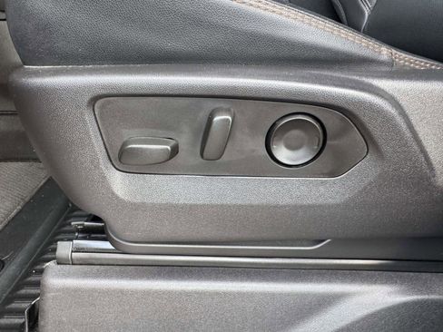 Used 2023 GMC Sierra 1500 AT4 w/ AT4 Premium Package image 24