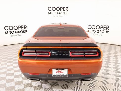 Used 2022 Dodge Challenger R/T w/ Plus Package image 22