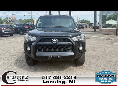 Used 2016 Toyota 4Runner SR5 Premium AWD/4WD image 3