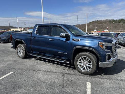 Used 2019 GMC Sierra 1500 SLT w/ SLT Premium Plus Package image 3