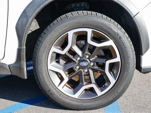 Used 2016 Subaru Crosstrek 2.0i Premium w/ Moonroof Package image 9