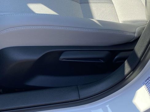 New 2025 Honda Civic Sport image 12