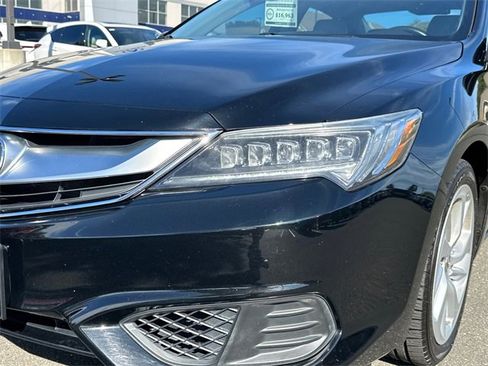 Certified 2018 Acura ILX image 7