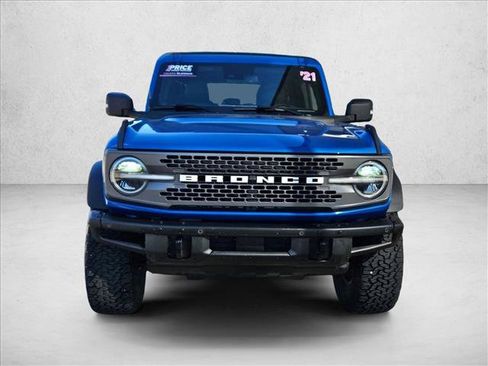 Used 2021 Ford Bronco Badlands image 2