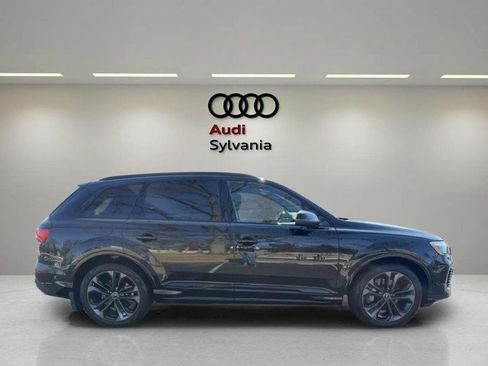 Certified 2025 Audi Q7 3.0T Prestige w/ Prestige Package image 8