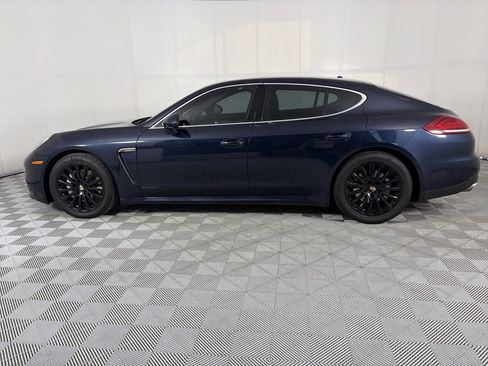 Used 2015 Porsche Panamera 4S image 4