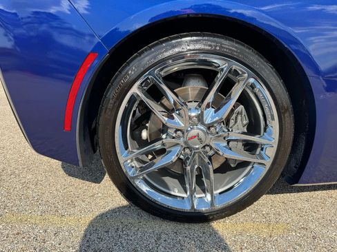 Used 2017 Chevrolet Corvette Stingray Convertible w/ 3LT Preferred Equipment Group image 16