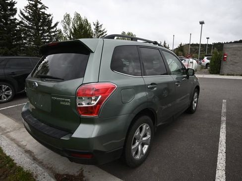 Used 2015 Subaru Forester 2.5i Limited w/ Popular Package #2 AWD/4WD image 4
