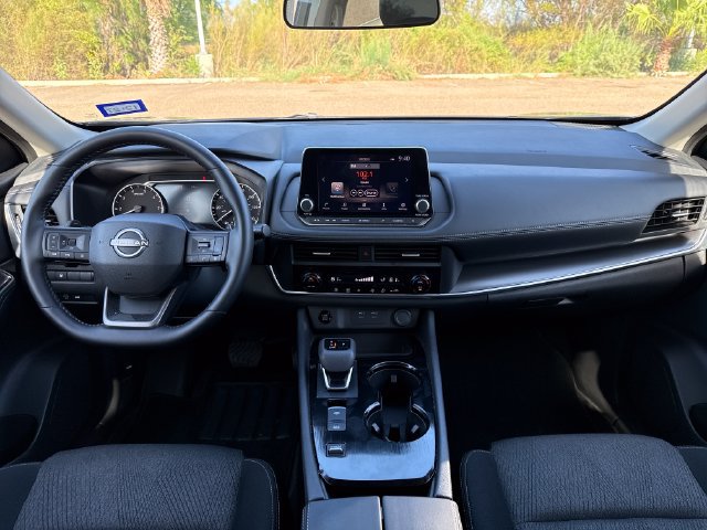 Certified 2026 Nissan Rogue SV FWD image 16