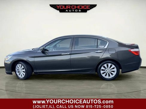 Used 2015 Honda Accord EX image 2