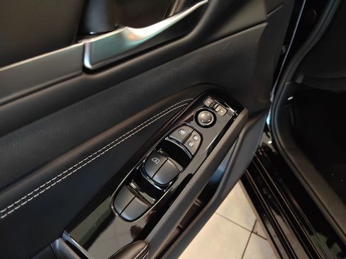 Used 2022 Nissan Altima 2.5 SV w/ SV Premium Package image 10