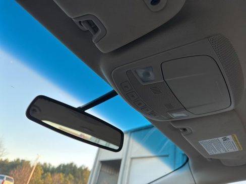 Used 2017 Lincoln MKZ Premiere image 29