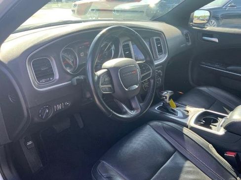 Used 2021 Dodge Charger SXT w/ Leather Interior Group RWD image 16