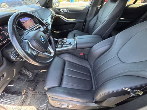 Used 2019 BMW X5 xDrive40i w/ Convenience Package AWD/4WD image 18
