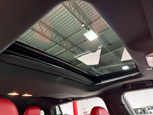 Used 2022 Toyota Highlander XSE image 47