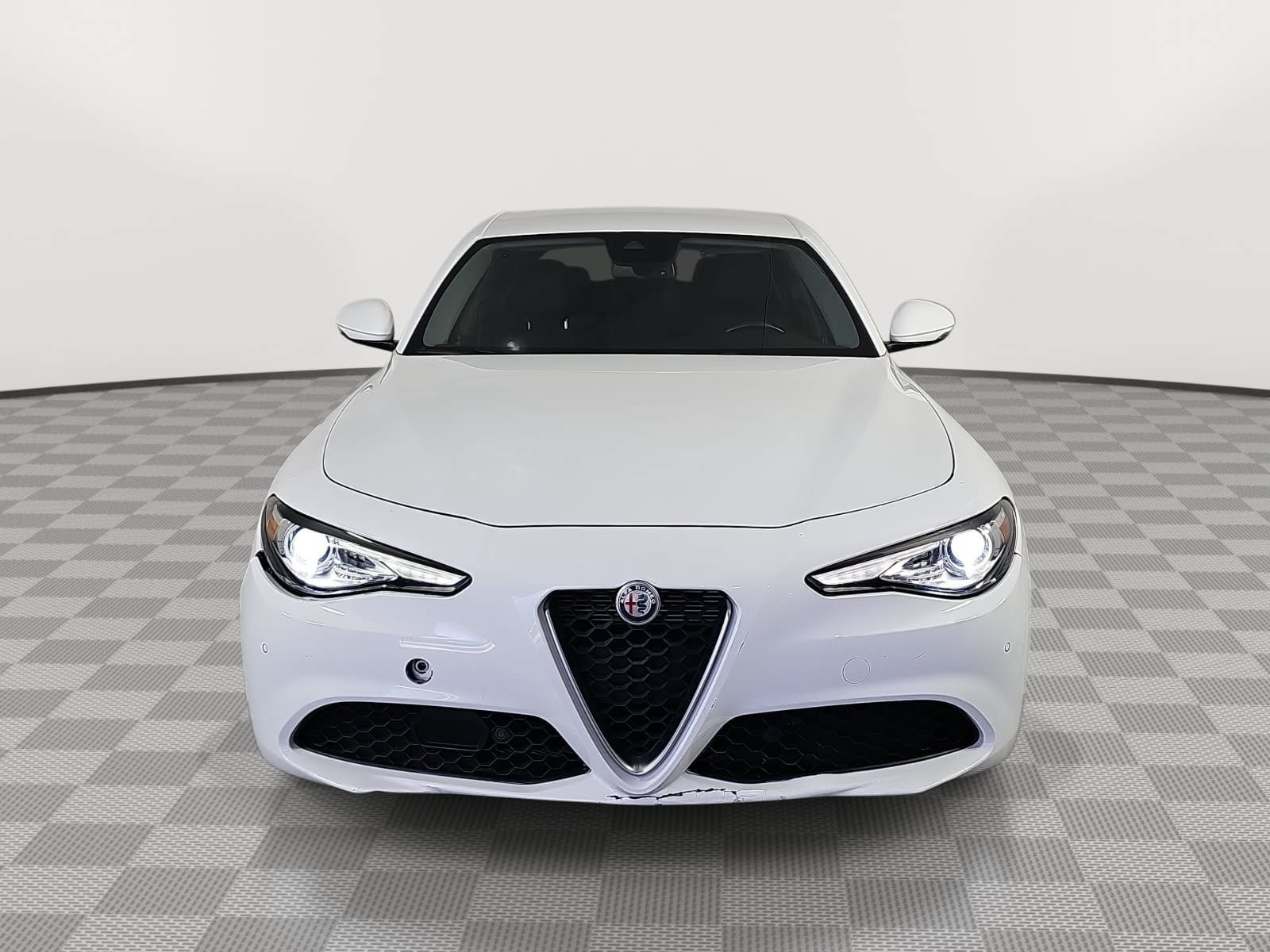 Used 2021 Alfa Romeo Giulia Sprint w/ Active Assist 1 Package RWD image 3