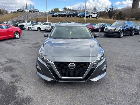 Used 2019 Nissan Altima 2.5 S image 3